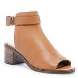 Sole Society Tazzara Sandal